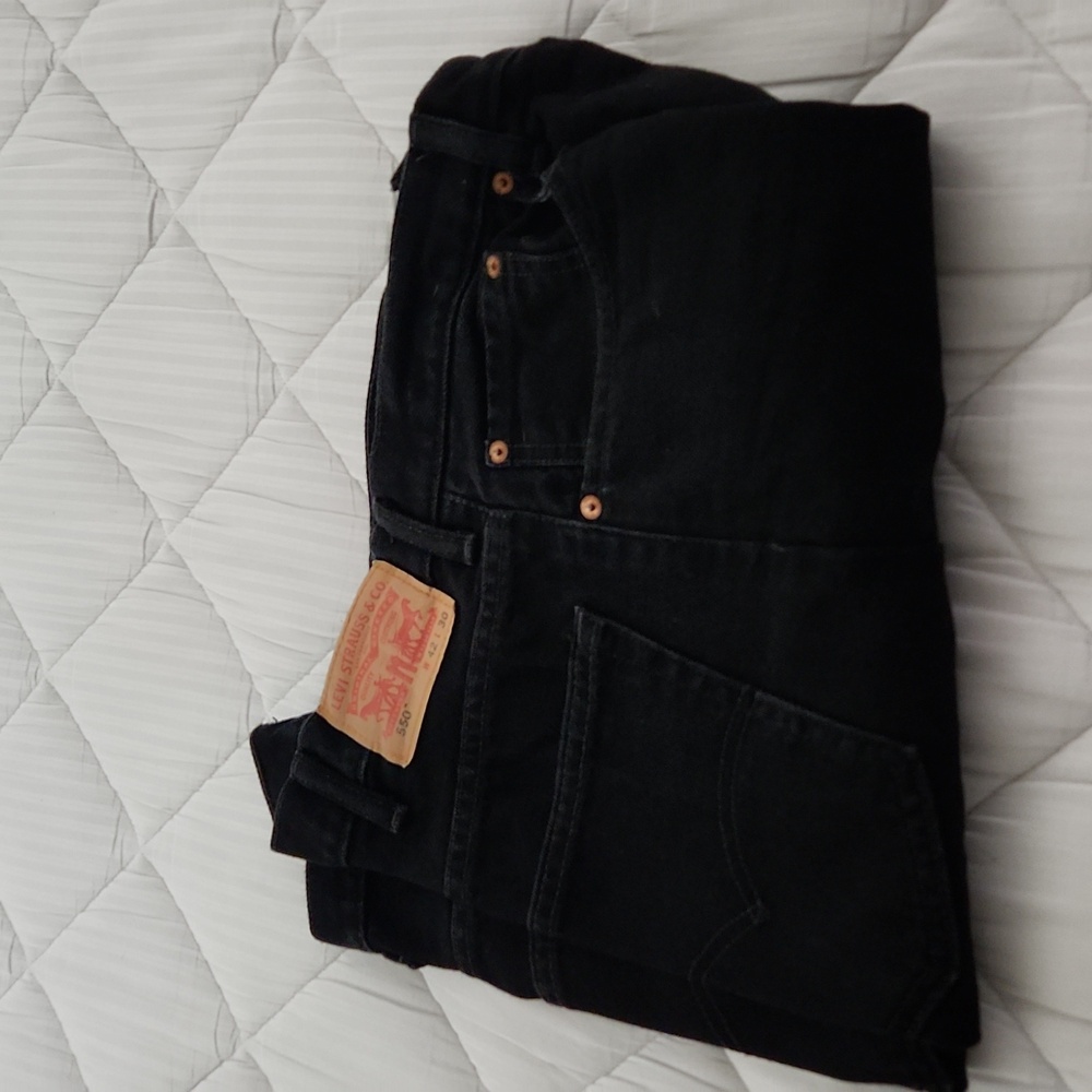 Men's Levi Strauss 550 jean. 42 30